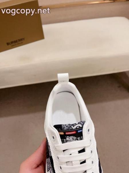 BURBERRYコピー 品 販売スニーカー2026トレンド 数に限りがある 旬スタイルに早変わり!. 6