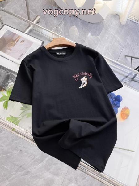 半袖Tシャツ雑誌掲載 国内発 高品質素材を使っている 2026流行りファションバーバリーコピー ブランド 販売 5 