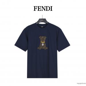 スーパー ブランド コピーFENDI話題の新作到着 世の流行に左右されないデザイン 大人のブランドシャツ..
