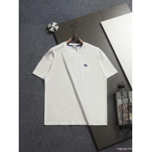 2026年激安最強セール 今季はファション感漂う 新作デザイン新色BURBERRY半袖Tシャツ偽物 ブランド