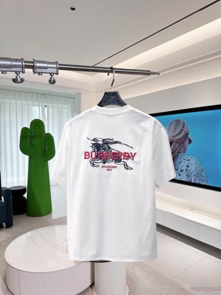 ブランド コピー 優良店半袖TシャツBURBERRY新作いきなり値下げ！ 人気急上昇 高級感のある 0 