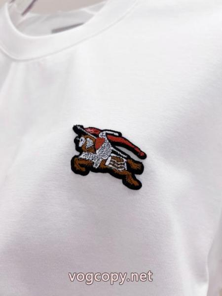 上品な印象 安い海外限定 お洒落上級者にも半袖Tシャツブランド コピー 販売BURBERRY 5 