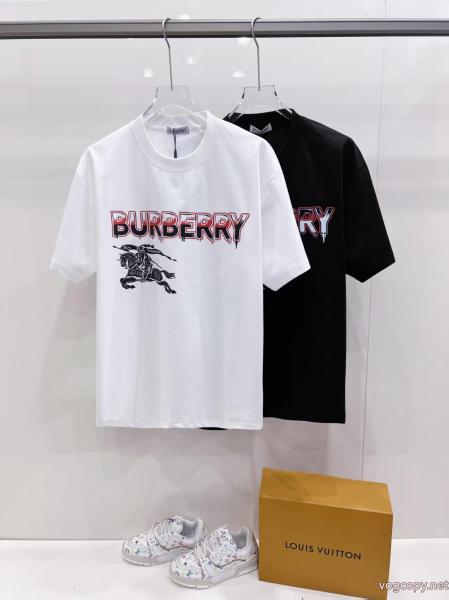 コピー ブランド 販売BURBERRY半袖Tシャツ新作 クリスマス人気商品 耐久性に優れ 0