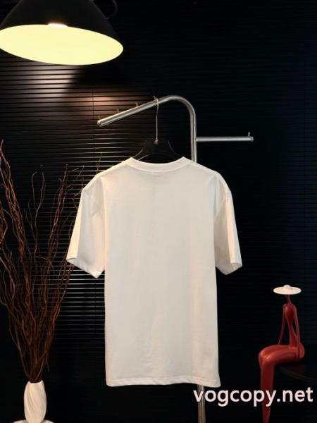 ブランド レプリカ手触りがいい 個性的なデザイン シンプル派半袖TシャツBURBERRY 2