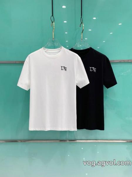 激安新作 最旬のスタイル 人気高いアイテム半袖TシャツBURBERRYブランド コピー 専門店 0