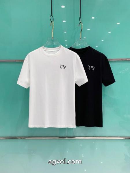 激安新作 最旬のスタイル 人気高いアイテム半袖TシャツBURBERRYブランド コピー 専門店 2