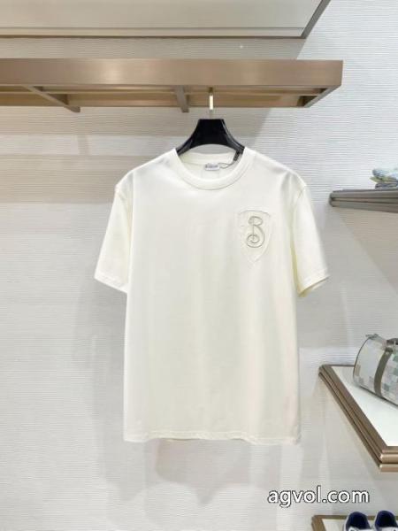 半袖TシャツSS26極上発売 きれいめ上品に 再入荷が嬉しいBURBERRYコピー 商品 ブランド 5 