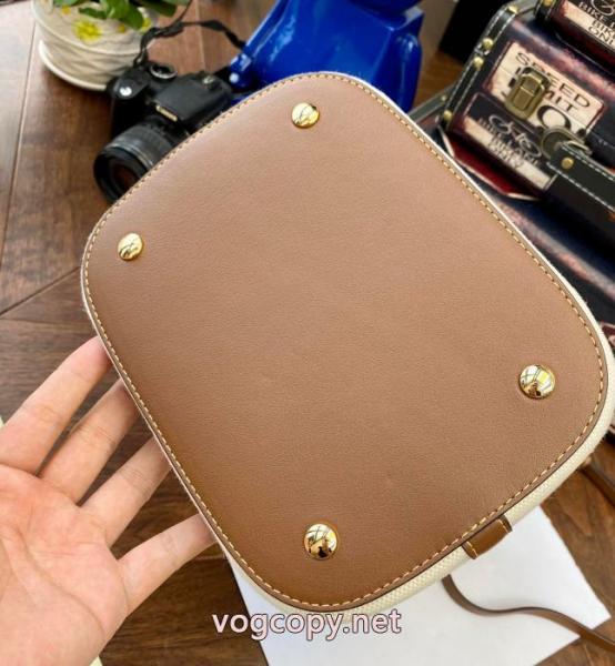セレブ多数愛用 上質な材料 新品未使用  バッグBURBERRYブランド スーパー コピー 店舗. 6 
