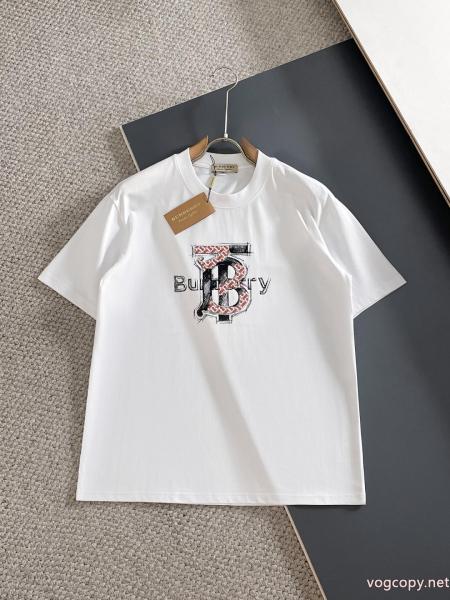 2026の定番アイテム お手頃価格 逆シーズンセール半袖Tシャツブランド 偽物 激安BURBERRY 0 