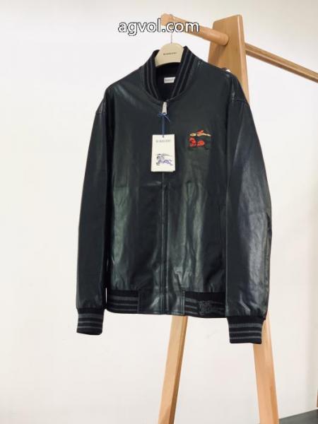ブランド コピー 安心ジャケットBURBERRYロゴが印象的 数量限定 VIP価格 今季トレンド 5