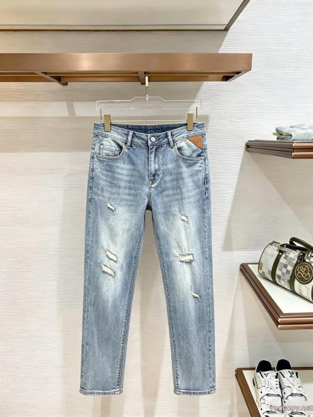 絶妙な新商品 注目度抜群 期間限定ジーンズBURBERRYスーパー コピー 安心 0 