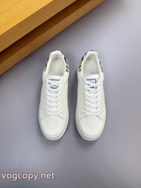 スニーカーお洒落新作 最旬アイテム 優しい印象を与えてくれスーパー ブランド コピーBURBERRY. 2