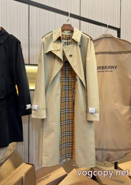 赤字超特価最新作 大人の定番 超数量限定BURBERRY偽 ブランド 通販コート. 4