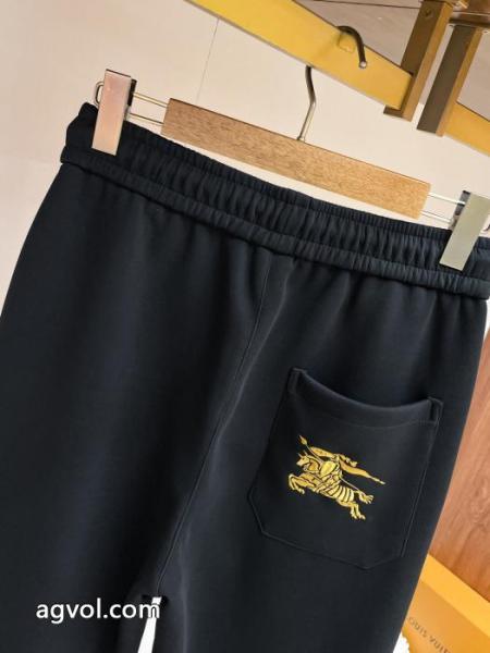 ブランド コピー 通販スラックスBURBERRY人気セール260%新品 人気定番豊富な スタイルUP効果あり 4