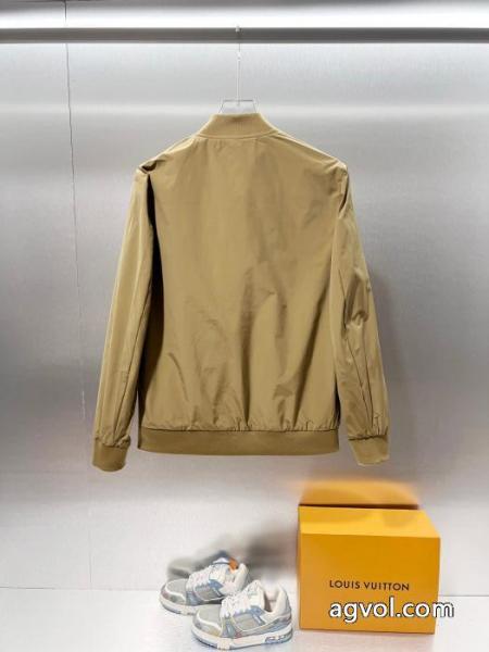 ブランド コピー バック心惹かれるスタイル ファッション新作 大変珍しいBURBERRYジャケット 4