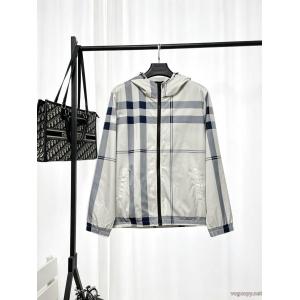 BURBERRY必要な一品 機能性が高い 今、注目なのジャケット激安 ブランド 通販