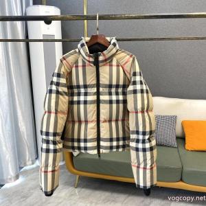 BURBERRYの秋冬モデル！バーバリー定番チェック柄スタンドカラージッパー女性用ダウンジャケット